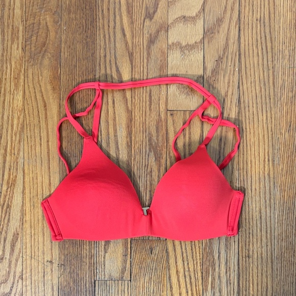 Vince Camuto Women's Standard Molded Bikini Top Poppy Red Size XS NWOT strappy - Picture 2 of 6